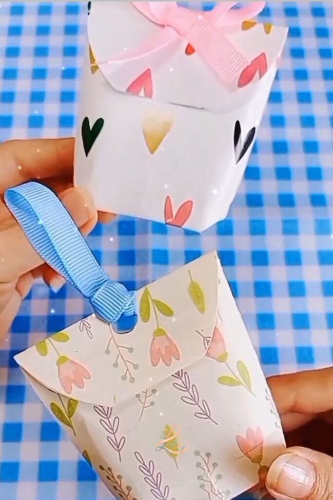 Adorable DIY Paper Gift