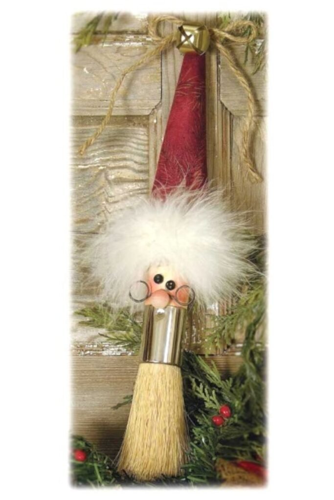 Round Brush Santa with Fluffy Beard