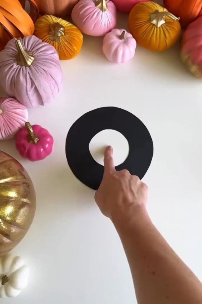 Glowing Paper DIY Witch Hat for Beginners Cut and Attach the Brim