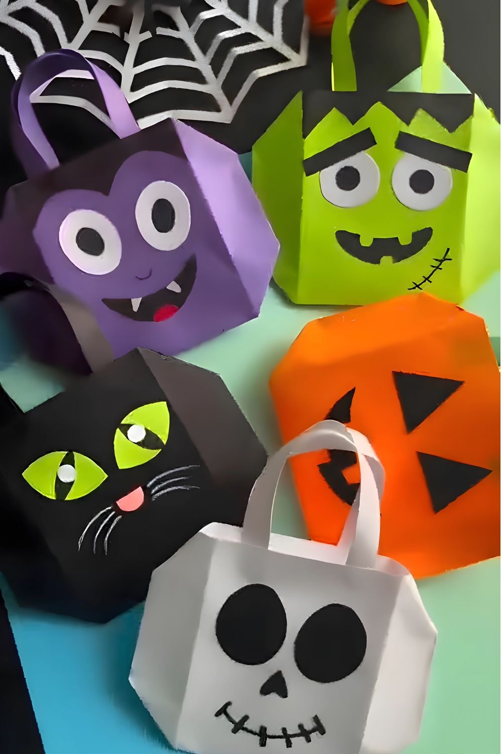 DIY Halloween Paper Treat Bags