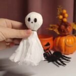 DIY Paper Towel Ghosts - hero