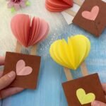 Easy DIY 3D Paper Heart Hot Air Balloon (5-Minute Kids Craft & Gift Card) DIY 3D Paper Heart Hot Air Balloon - hero