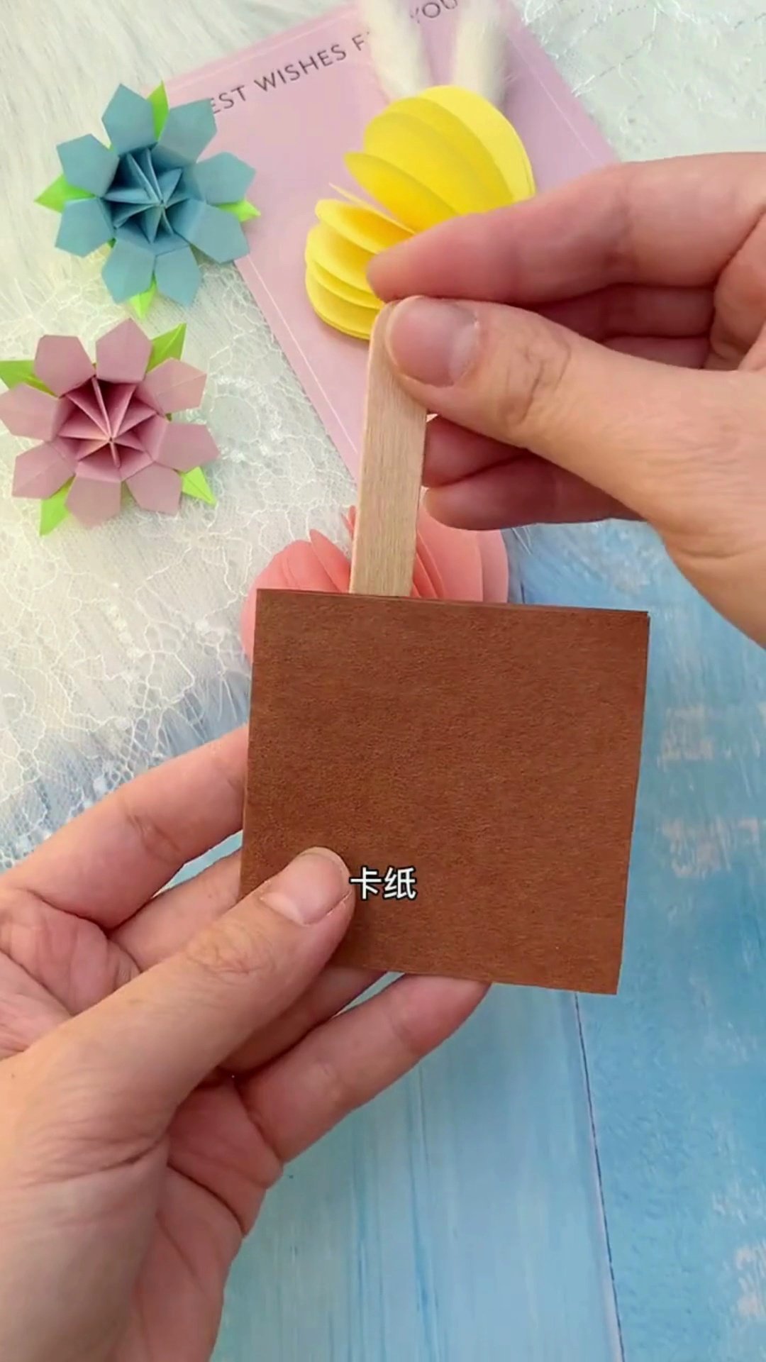 Easy DIY 3D Paper Heart Hot Air Balloon (5-Minute Kids Craft & Gift Card) DIY 3D Paper Heart Hot Air Balloon - Step 4